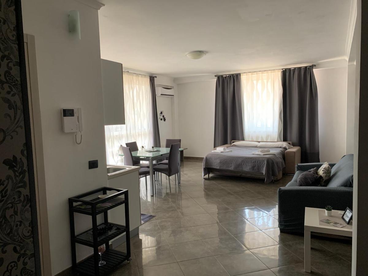 Raggio Di Sole Aparthotel ซานเชซาเรโอ ภายนอก รูปภาพ